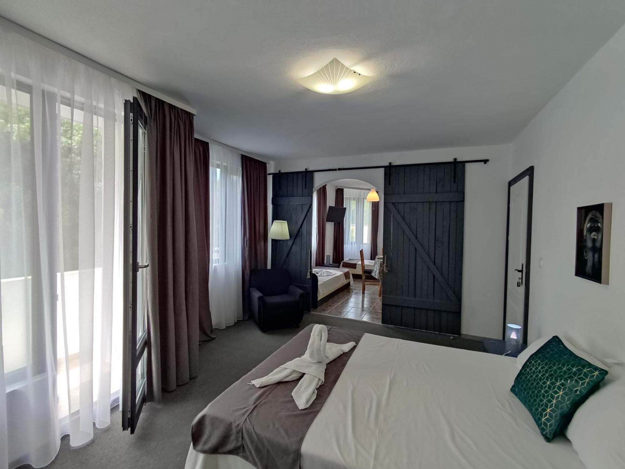 Rali Apartments Kiten  Room photo